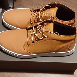 Mens shoes